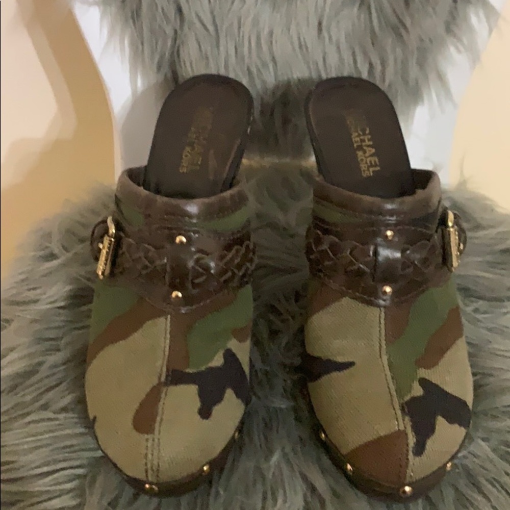 MICHAEL KORS CLOGS/Mules